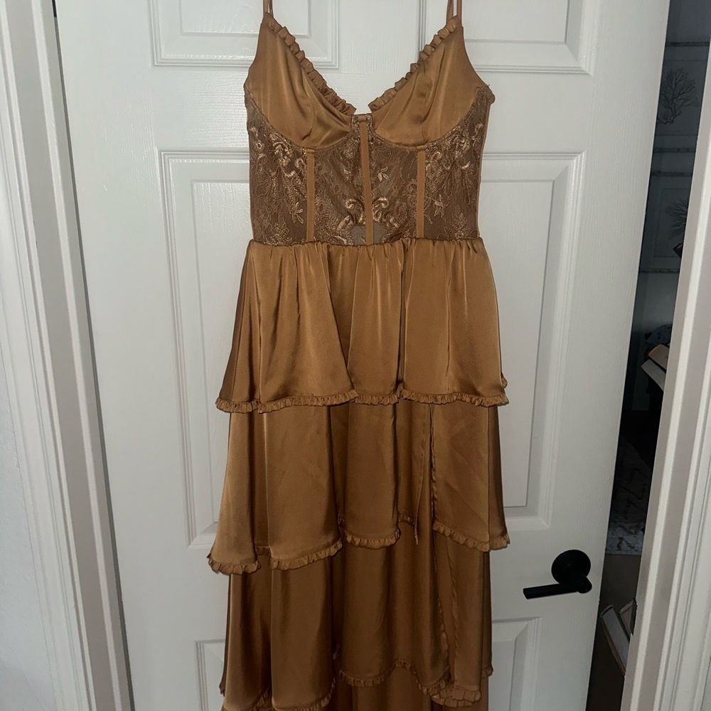 Elegant Brown Tiered Lace Dress